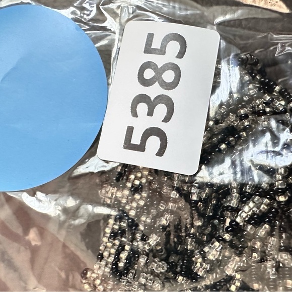 Seed Bead ‘non metal’ Costume Necklace Statement Jewelry Black and White 5385 B - Picture 10 of 10